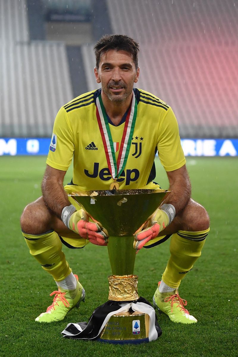 Gianluigi Buffon with the 2019/20 Serie A trophy.