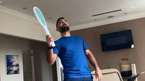 Washington Sundar shared a light moment with Dinesh Karthik on Instagram