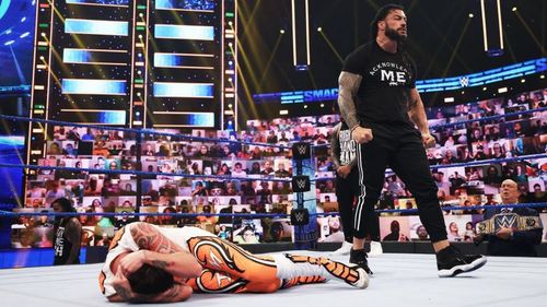 Roman Reigns destroyed the SmackDown Tag Team Champions