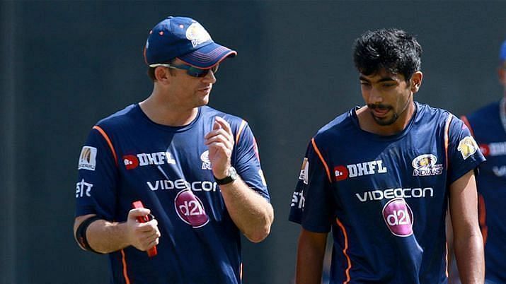 Shane Bond (L) and Jasprit Bumrah