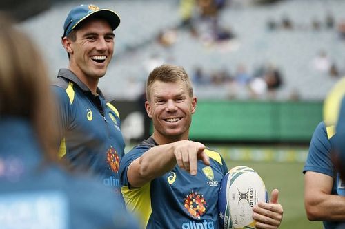 Pat Cummins (L) and David Warner