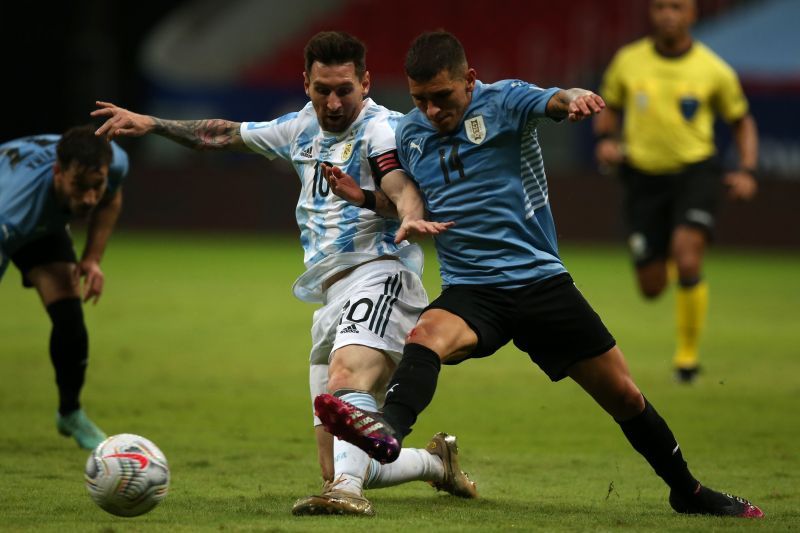 Argentina defeated Uruguay 1-0