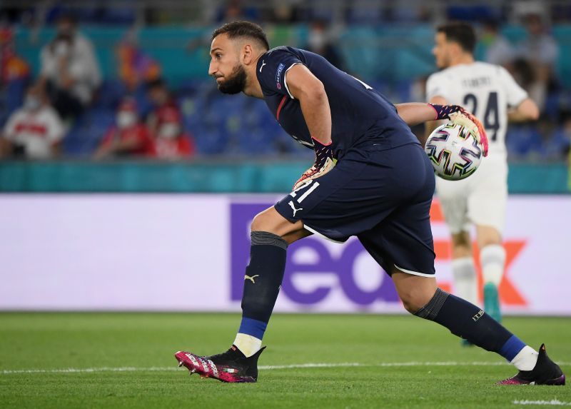 Donnarumma in action for Italy