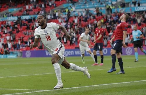 England ride on Raheem Sterling's goal to secure Group D