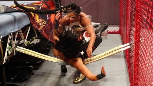 Bianca Belair vs Bayley