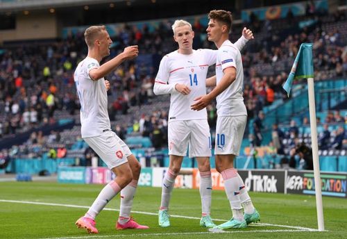 Czech Republic beat Scotland 2-0 as Patrik Schick scored a brace