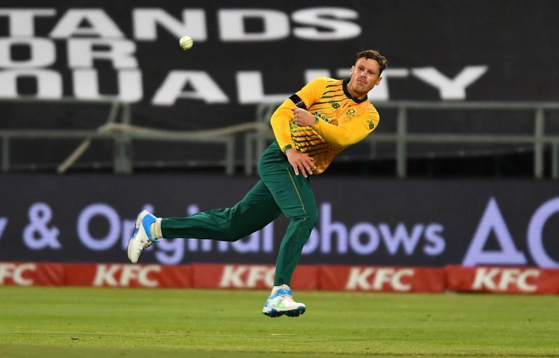 George Linde has an economy of 7.32 in T20 cricket