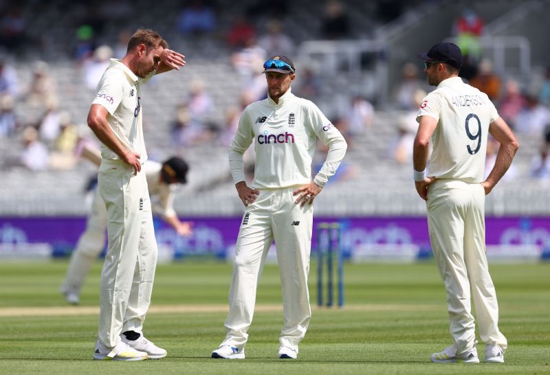 England v New Zealand: Day 2 - First Test LV= Insurance Test Series