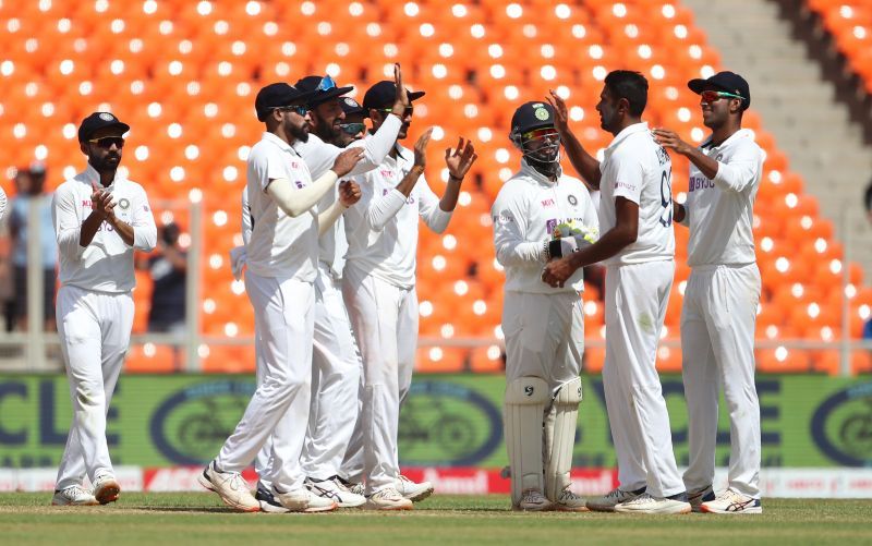 India v England - 4th Test: Day Three