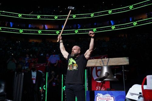 Triple H made a surprise appearance in Philadelphia today for the 76ers.