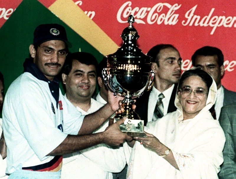 Mohammad Azharuddin collects the Independence Cup Trophy from Bangladesh PM Shiekh Hasina in 1998.