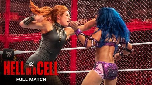 Becky Lynch vs. Sasha Banks