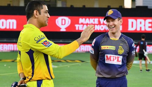 MS Dhoni (L) and Eoin Morgan