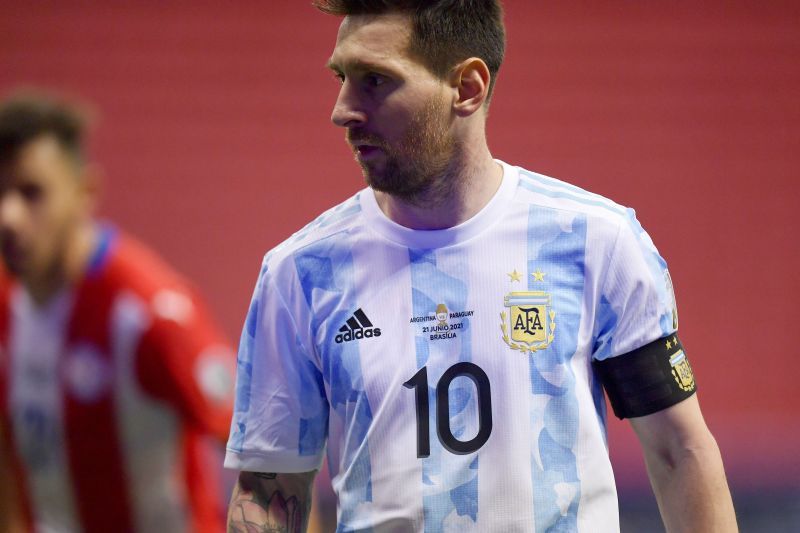 Lionel Messi looks on during Argentina's match against Paraguay