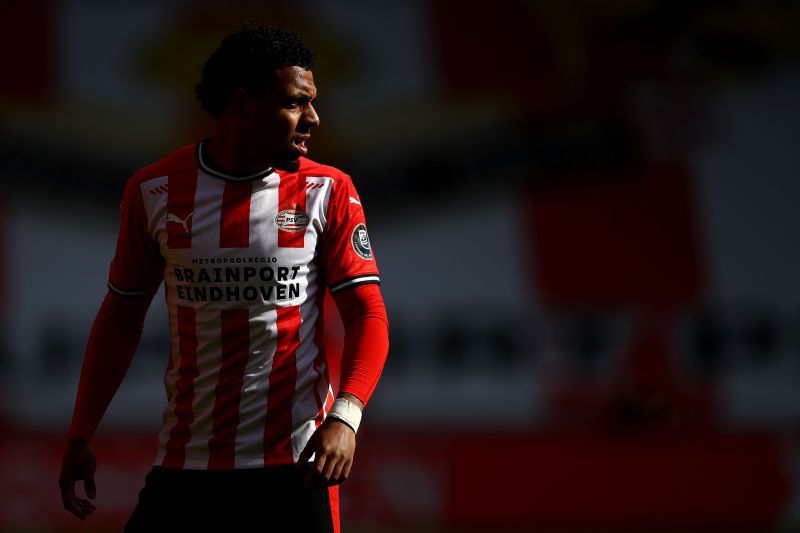 Donyell Malen looks on during an encounter between PSV Eindhoven and Feyenoord in the Eredivisie