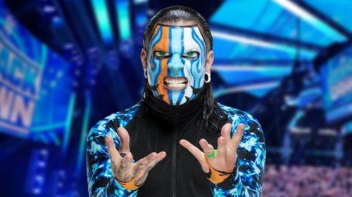 What is Jeff Hardy's WWE contractual status?