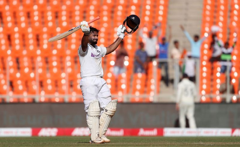 India v England - 4th Test: Day Two