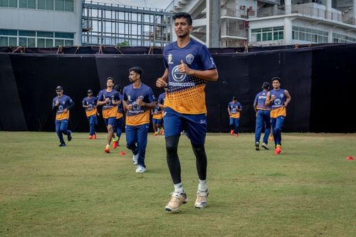 Nellai Royal Kings player train (Image Courtesy: TNPL Twitter)