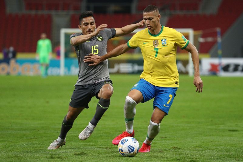 Richarlison (right)