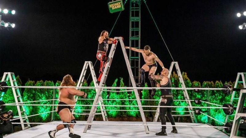 Money in the Bank लैडर मैच