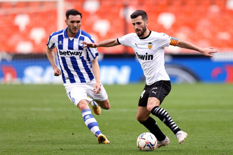 Jose Luis Gaya (right) is reportedly on Barcelona&#039;s radar