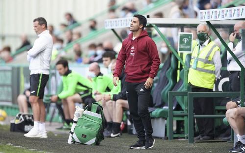 Hibernian v Arsenal - Pre-Season Friendly