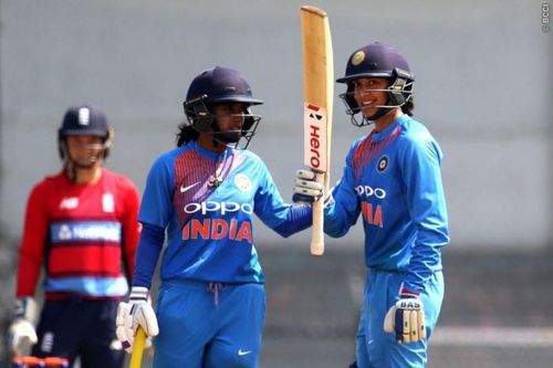 Mithali Raj(left) and Smriti Mandhan(right)