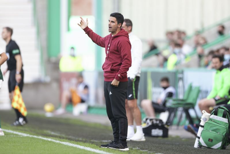 Hibernian v Arsenal - Pre-Season Friendly