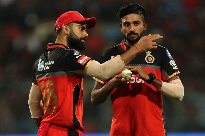 Virat Kohli and Mohammed Siraj. Pic: IPLT20.COM