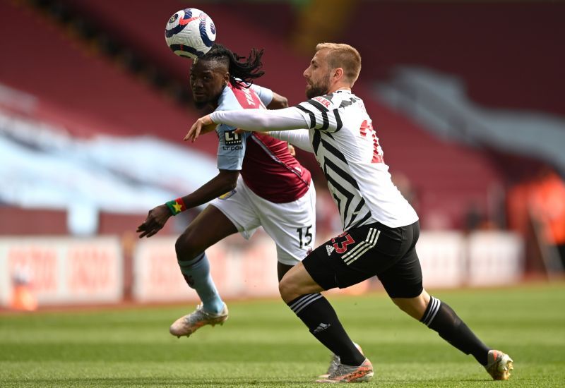 Aston Villa v Manchester United - Premier League