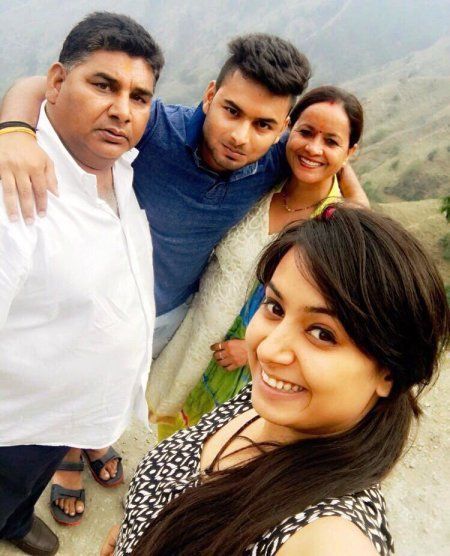 Rishab Pant Family