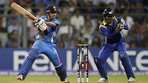 Gautam Gambhir batting during the 2011 World Cup final