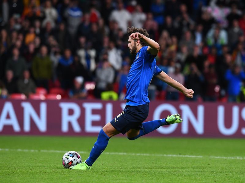 Manuel Locatelli in action for Italy