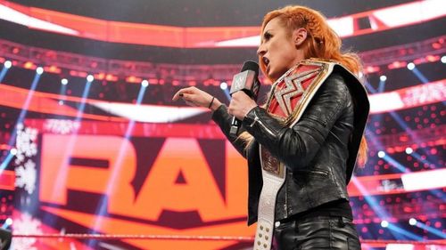 Becky Lynch defeated Natalya in a Submission match