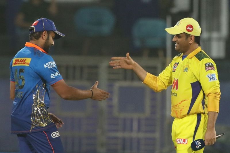 MS Dhoni with Rohit Sharma (Credit: BCCI/IPL)