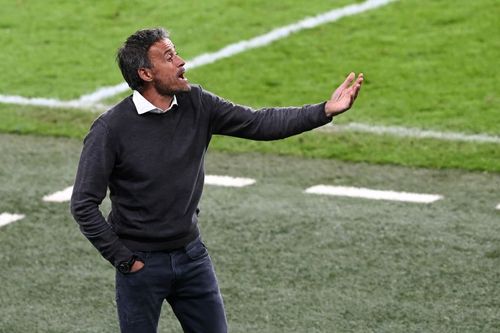 Spain manager Luis Enrique. (Photo by Facundo Arrizabalaga - Pool/Getty Images)