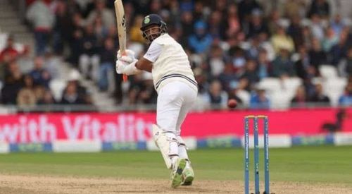 Cheteshwar Pujara scored swiftly on his way to 90* on Day 3