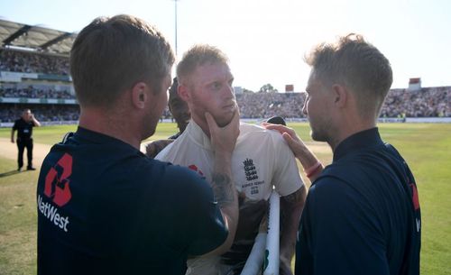 England v Australia - 3rd Specsavers Ashes Test: Day Four