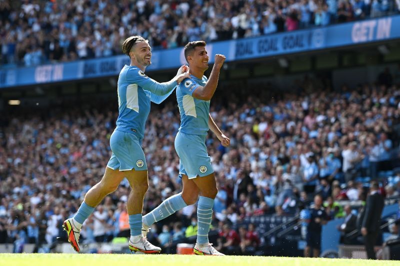Manchester City pummeled a hapless Arsenal 5-0 in the Premier League encounter on Saturday.
