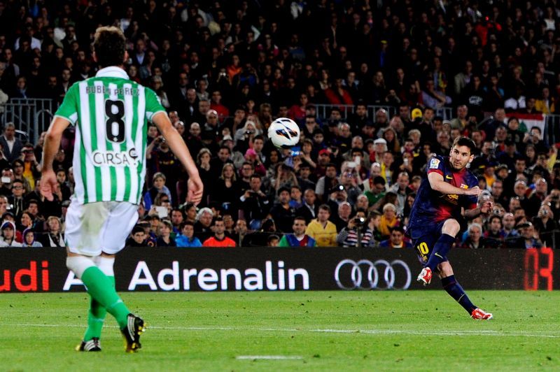 Messi curled in a wonderful free-kick vs Real Betis in 2013