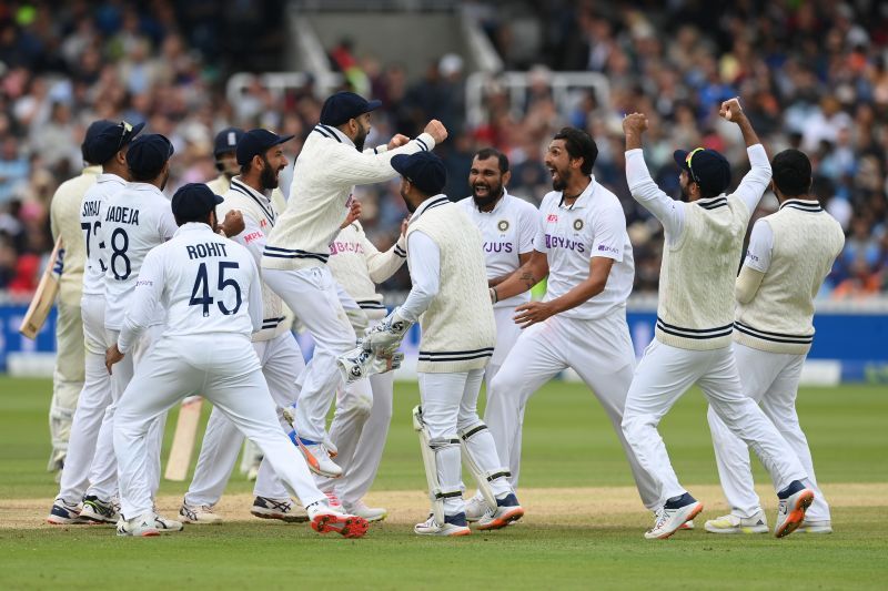 Virat Kohli&#039;s Team India celebrate a wicket at Lord&#039;s