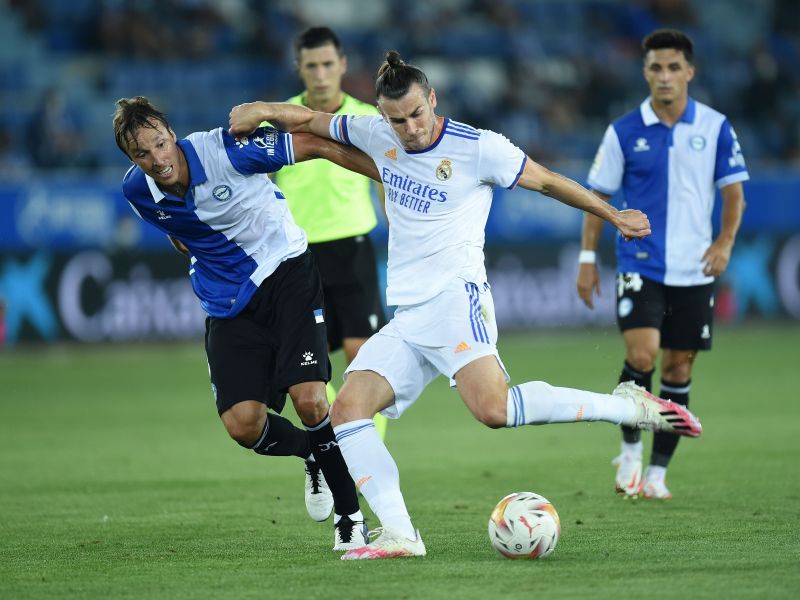 Deportivo Alaves v Real Madrid CF - La Liga Santander