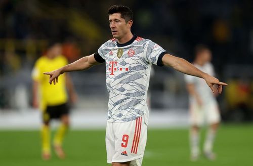 Could Lewandowski join Manchester United this summer?