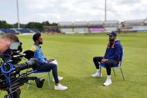 Dinesh Karthik interviewing Virat Kohli. (Photo: Dinesh Karthik's Instagram)