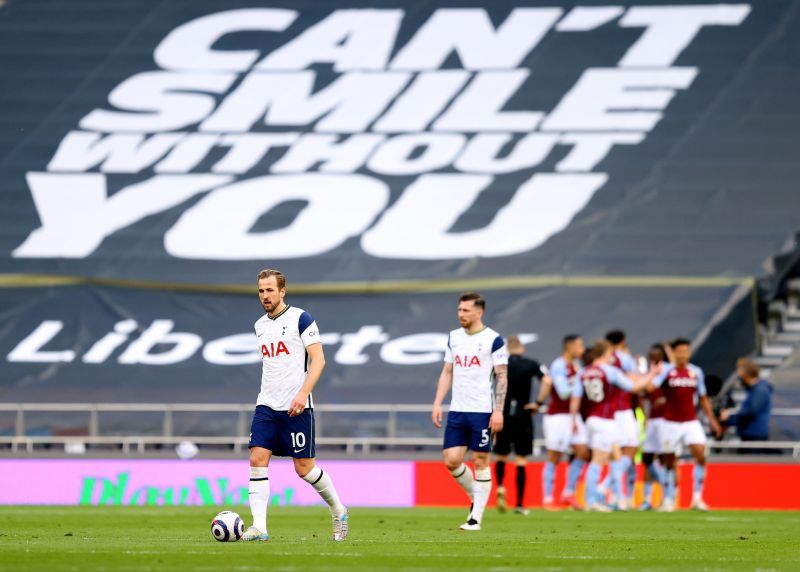 Tottenham Hotspur v Aston Villa - Premier League