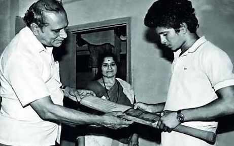 Sachin Tendulkar with his father Ramesh Tendulkar