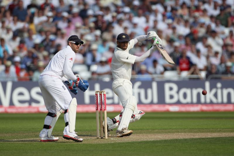 Rahul Dravid en route to his fourth hundred in England.