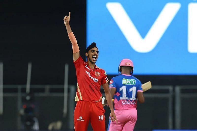 PBKS pacer Arshdeep Singh is ecstatic after dismissing RR skipper Sanju Samson. Pic: IPLT20.COM