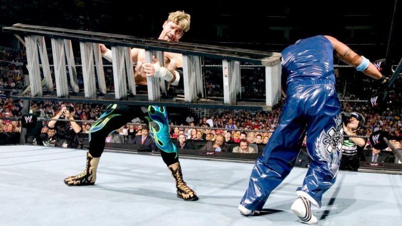 Eddie Guerrero vs. Rey Mysterio in the Custody of Dominik Ladder Match