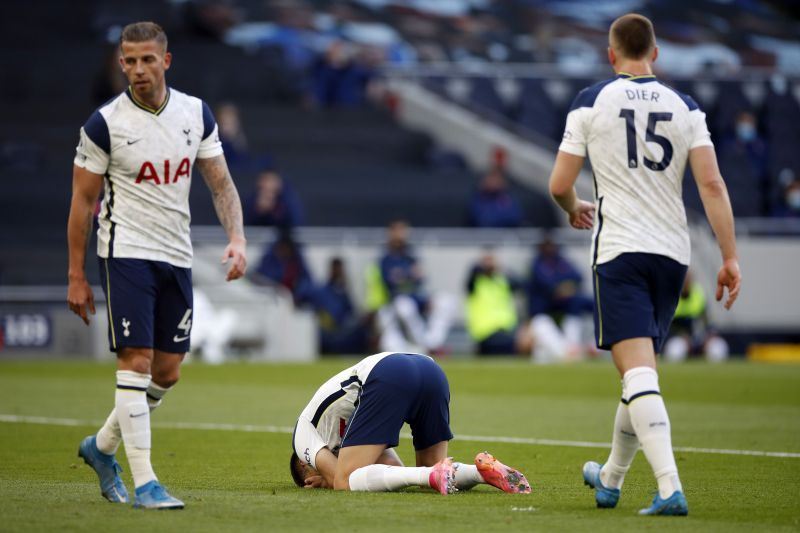 Tottenham Hotspur v Aston Villa - Premier League